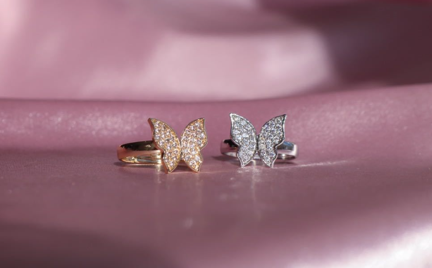 Mariposa ring on sale