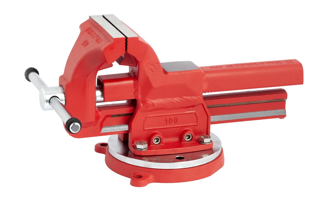 İzeltaş Dönerli Dövme Çelik Mengene 175 mm 7400000175