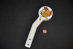 Baytek Dizzy Chicken Ball Whacker_AABW1300