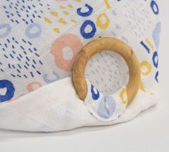 Babyjem Ahşap Dişlikli Müslin Önlük Renkli Halkalar
