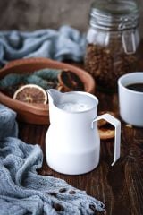 Beyaz - Barista Profesyonel Süt Potu (Pitcher) 500 ml Paslanmaz (SS 304)