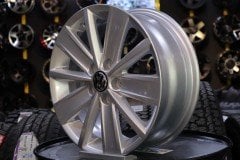 15'' İnç 5X100 Wolkswagen Silver Takim Fiyatidir Jant Takım