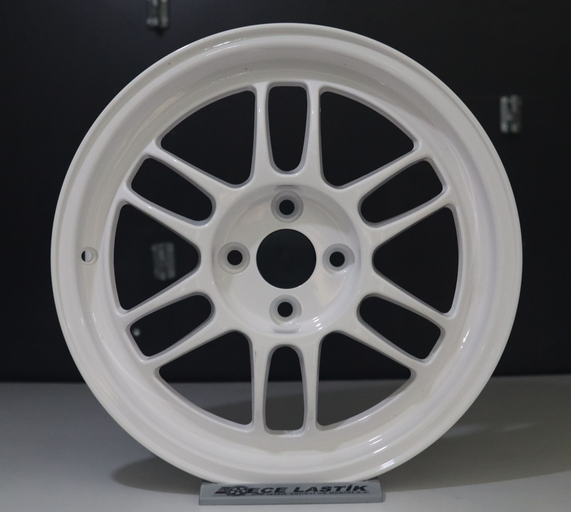 16 İnç 4X100 Renault fiat Opel Honda Soft White Jant Takım