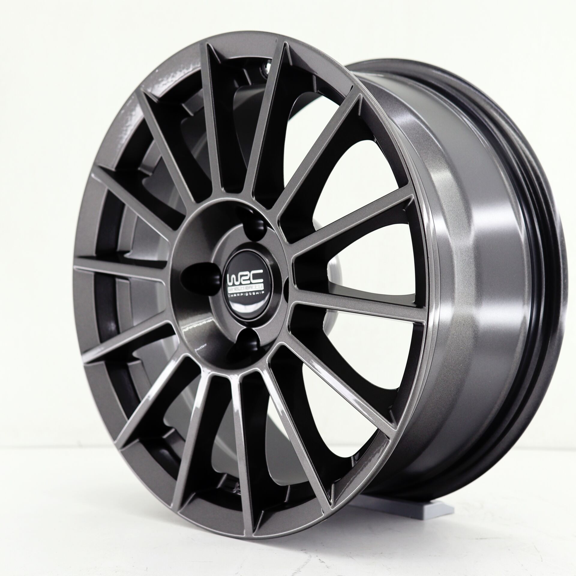 DJ 16'' İnç 5x108 Gun Metal  Jant Takım