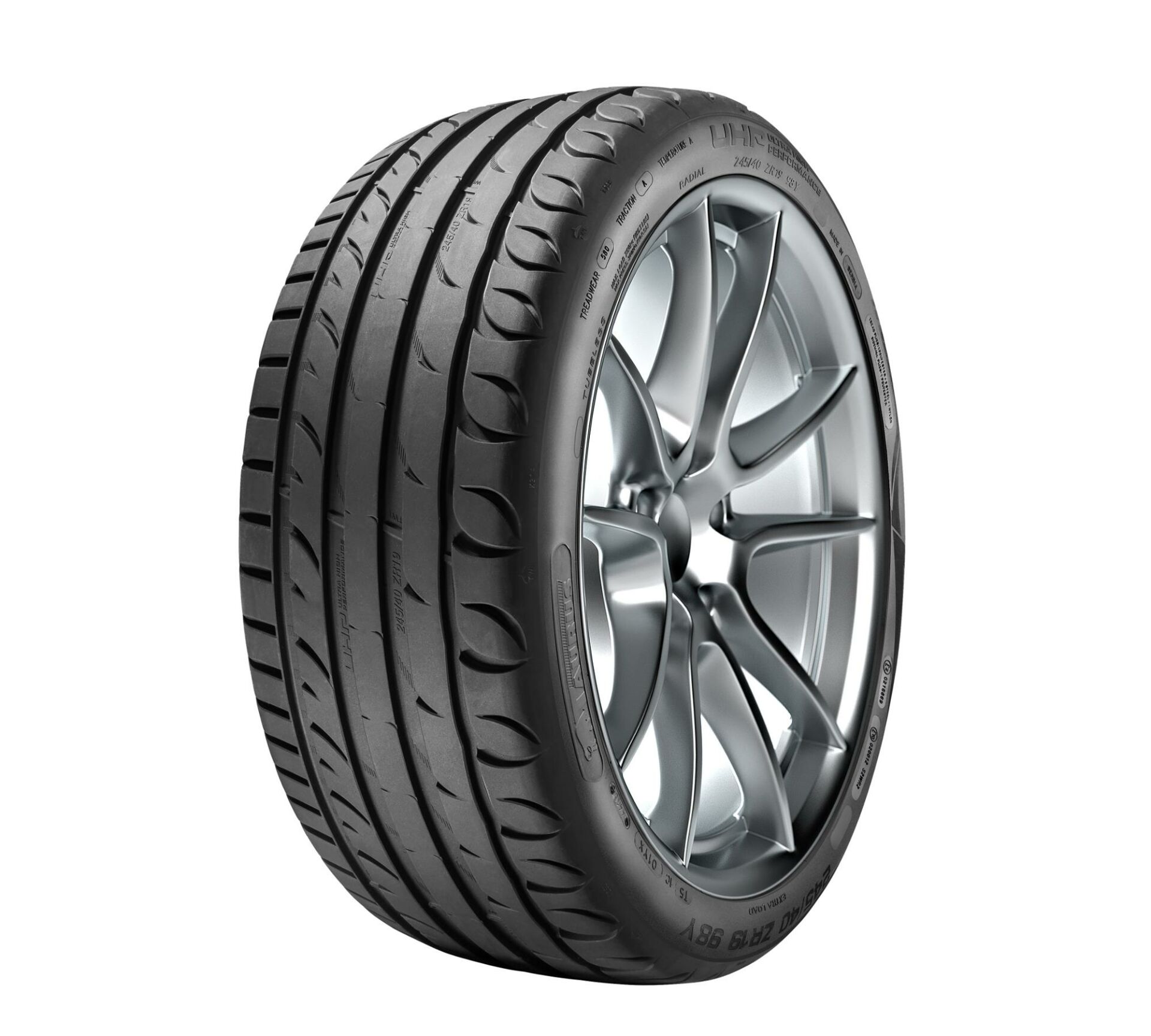 Taurus 225/40R18 92Y Xl Ultra High Performance