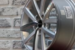 16 İnç 5X112 Audi-Wolksvagen Silver Machined Jant Takım