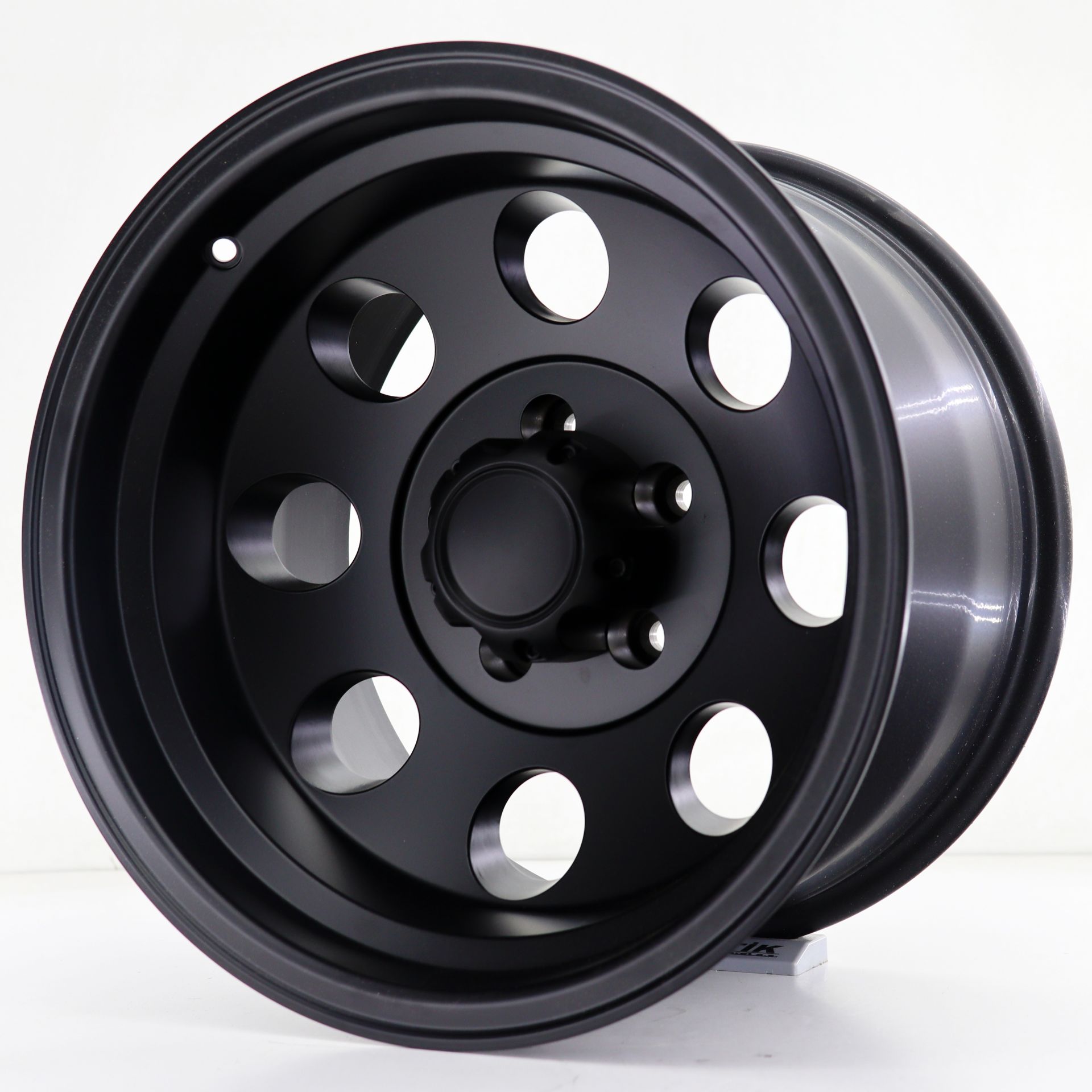 16 İnç 5X114.3 Off-Road Mat Black Jant Jant Takım