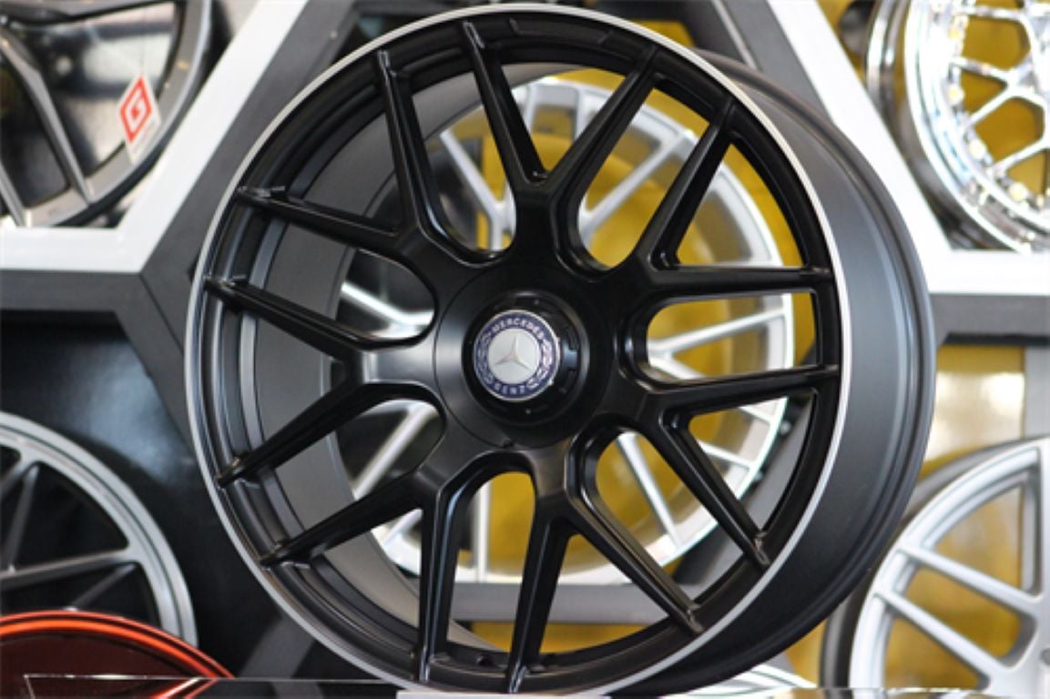 20'' İnç 5X112 20X8.5-9.5 Et42/45 Mercedes E63 Amg Mat Black  Jant Takım