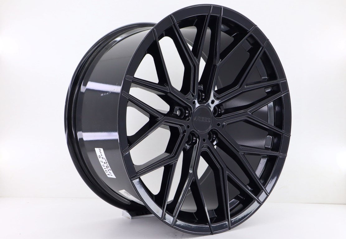 19'' İnç 5X120 19X8.5-9.5 Et33/37 Arceo Valencia Piano Black  Jant Takım