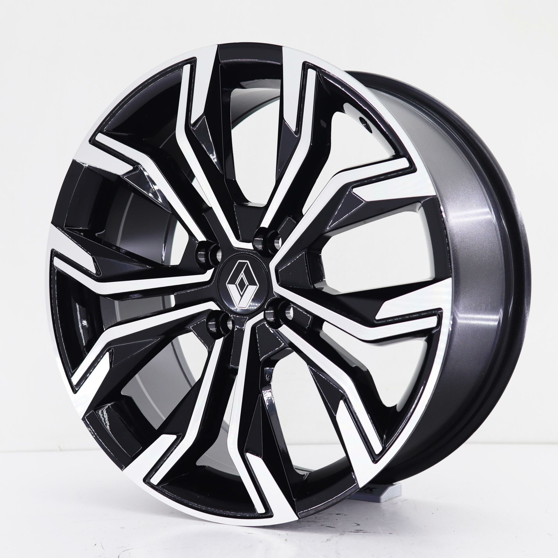 17'' 5X114 Ford Hyundai Honda Black Daimond Jant Takım