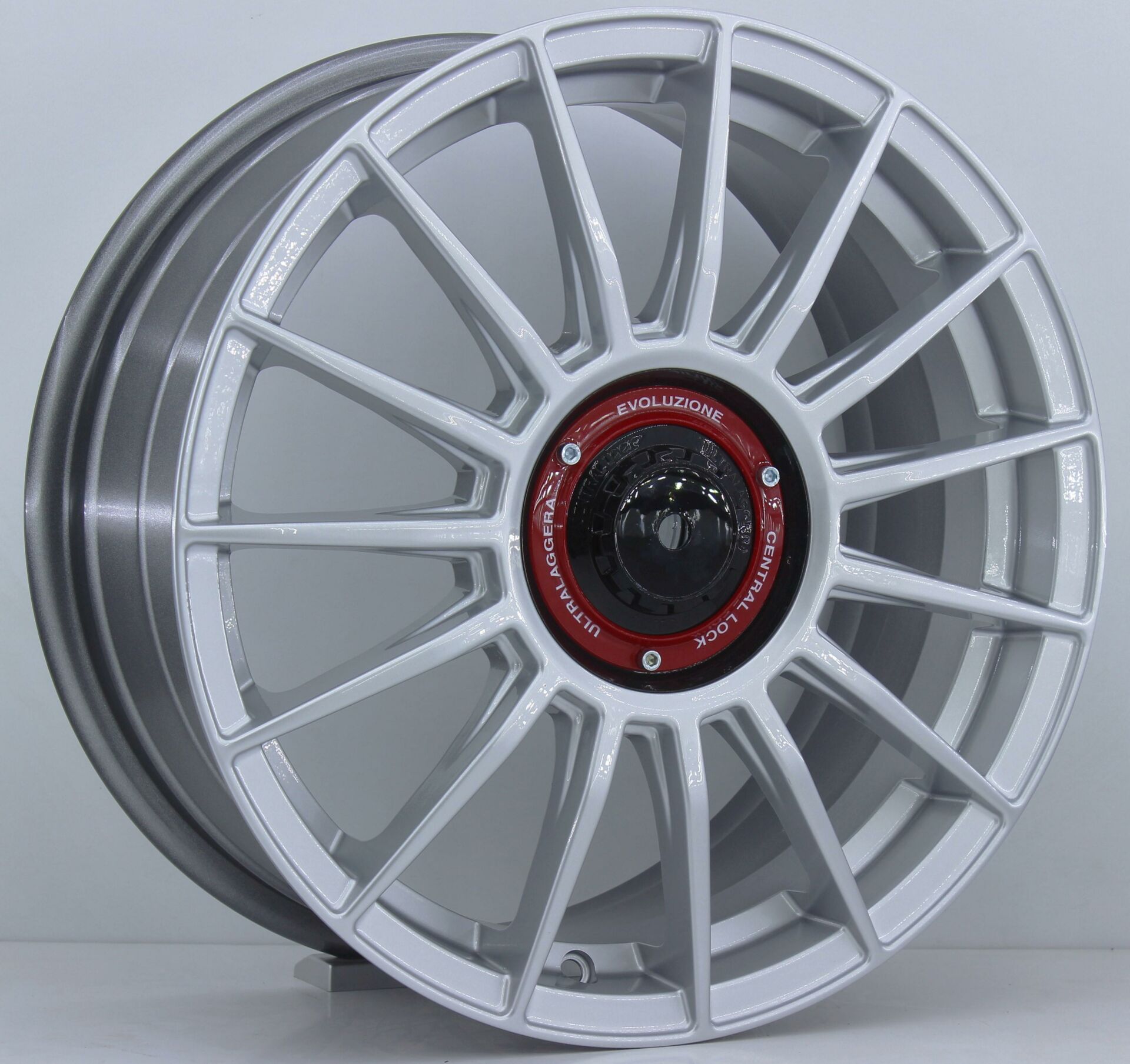 17 İnç 5X112 Audi Mercedes Seat Skoda Volkswagen Supersport Silver Jant Takımı