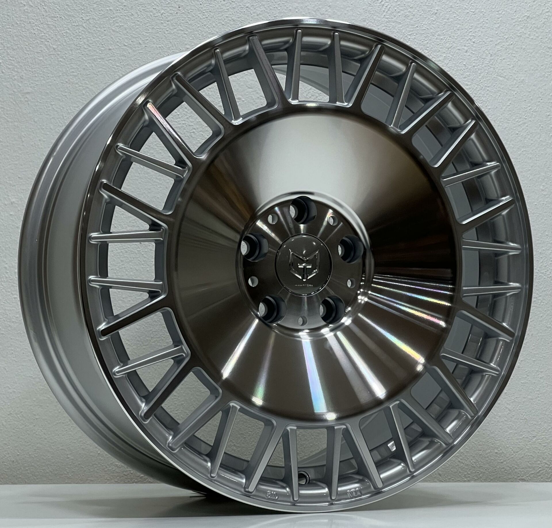18 İnç 5X112 Volkswagen Audi Mercedes Seat Skoda Silver Machined Jant Takım