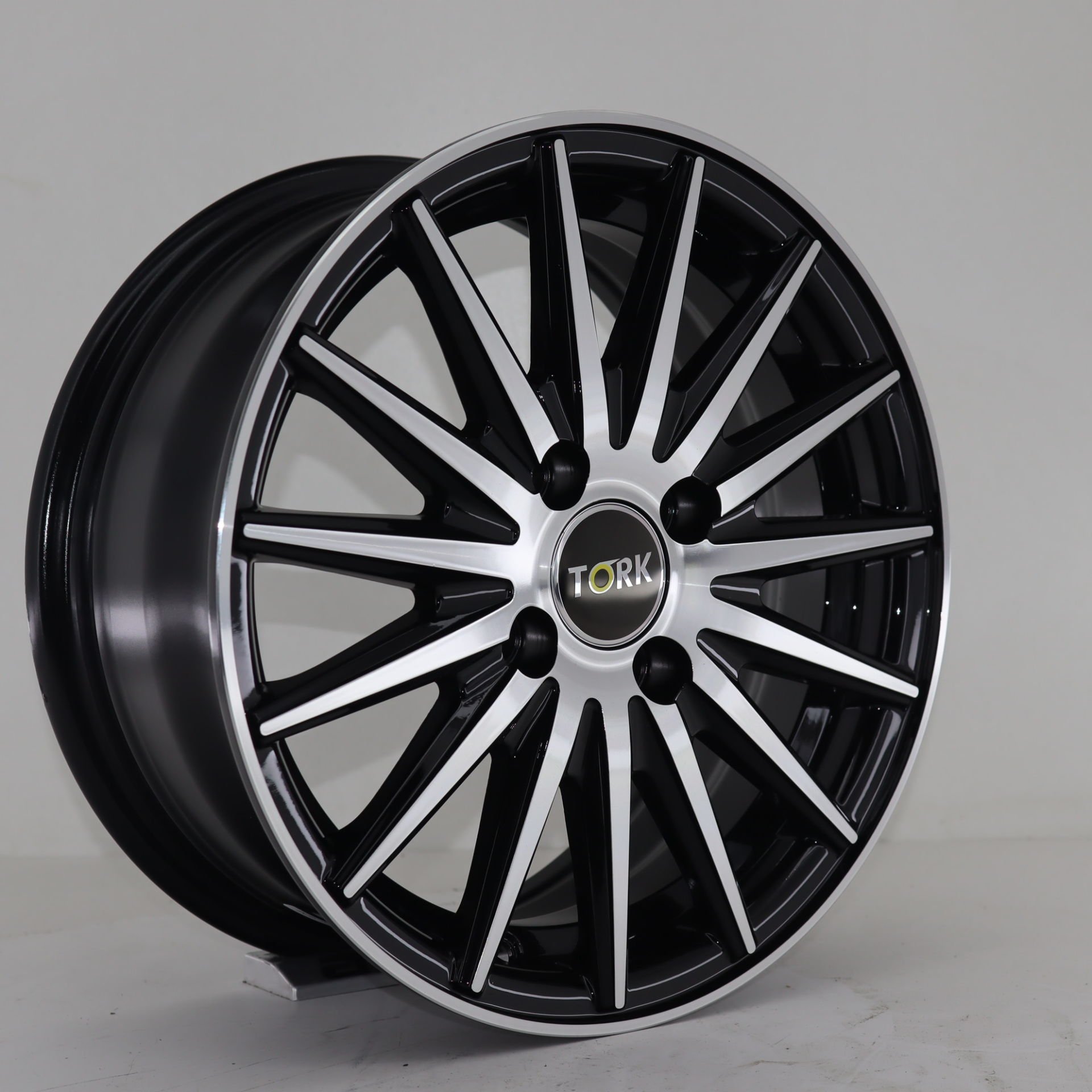 14'' 4X100 Black Polish Jant Takım