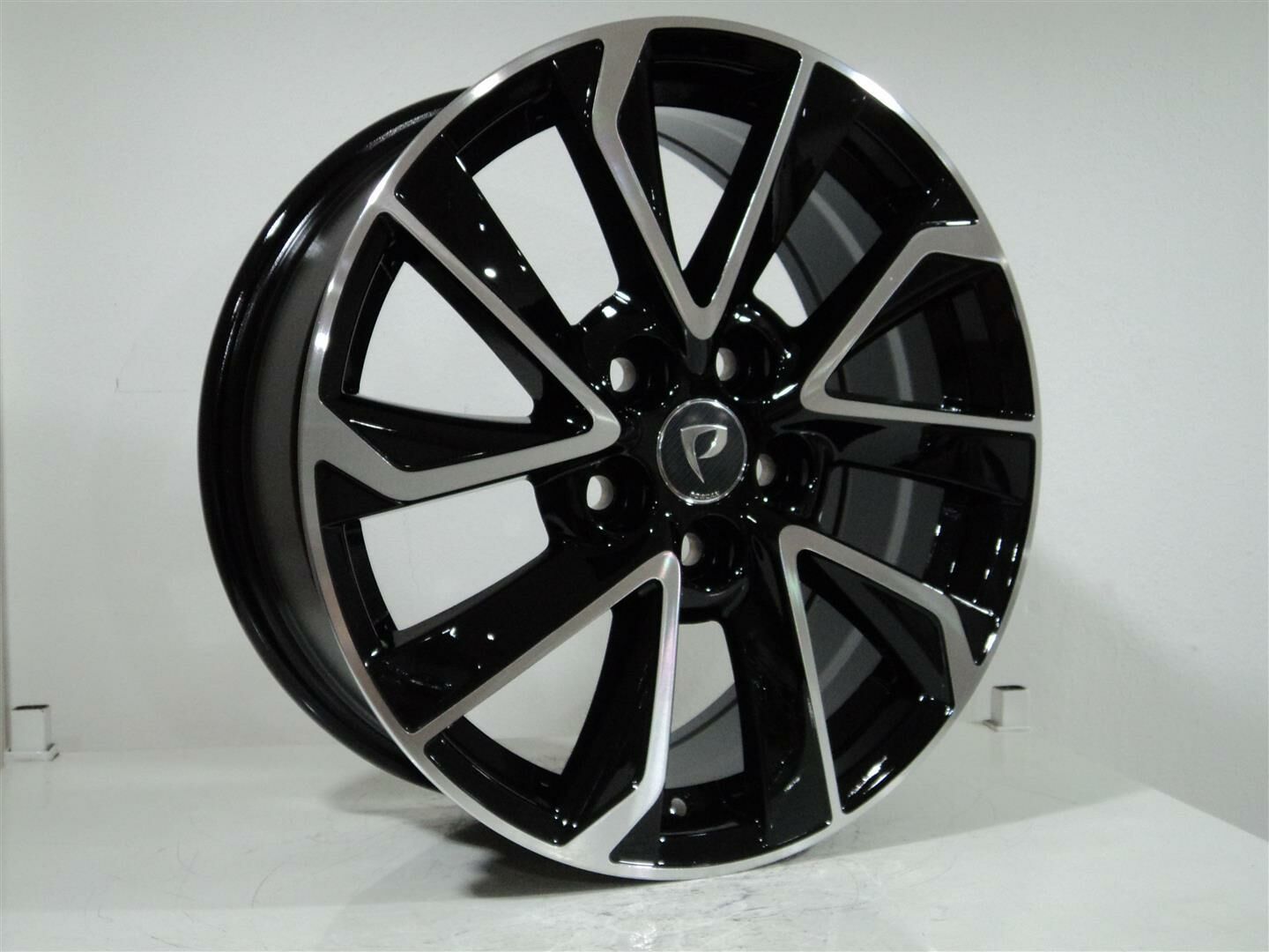 17 İnç 5X114.3 Toyoyta Honda Hyundai Black Machined Jant Takım