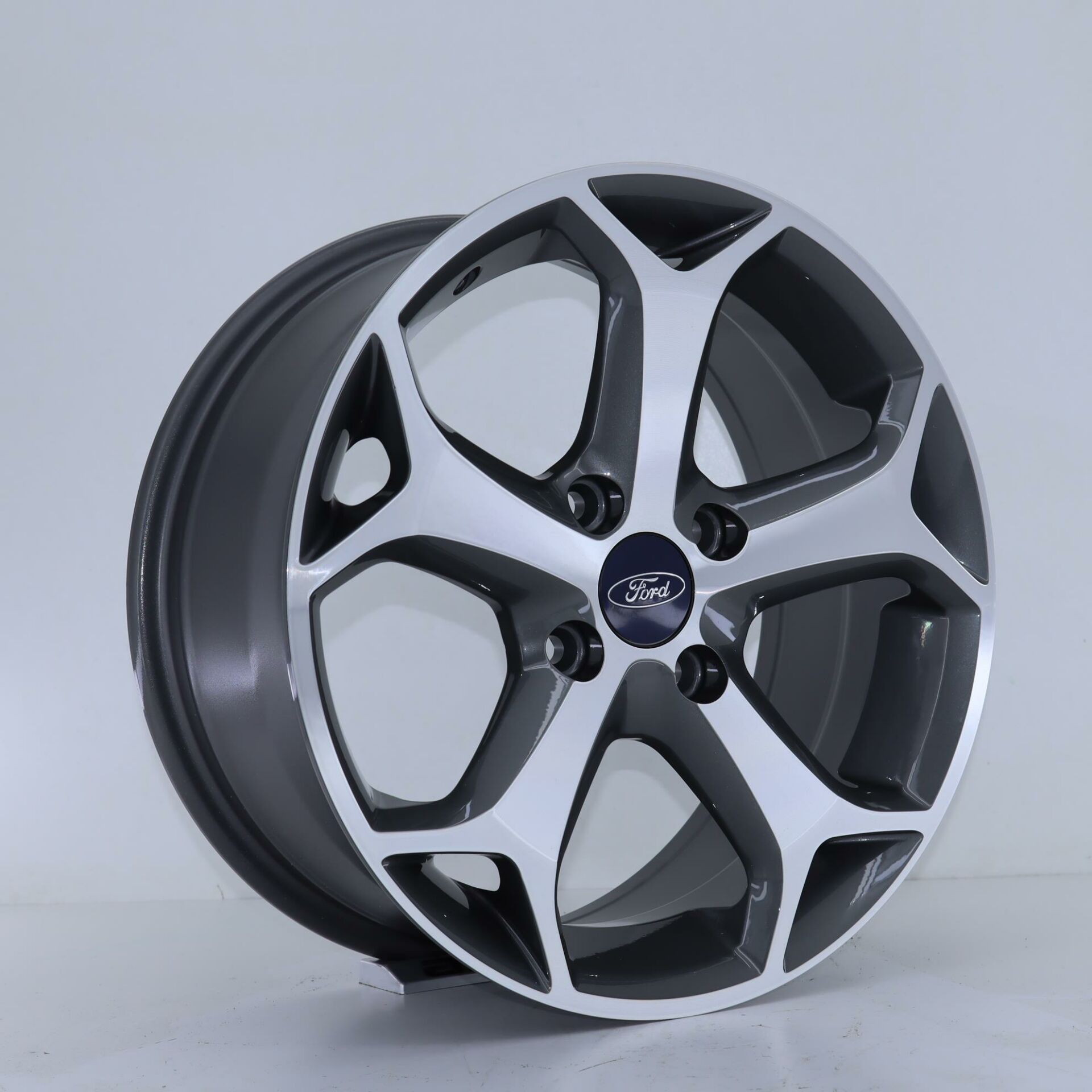 16'' 4X108 16*7 ET40 63.4 GM/D Jant Takım