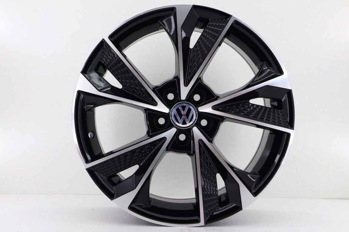 17'' İnç 5X100 Audi Rs7 Mat Black  Jant Takım