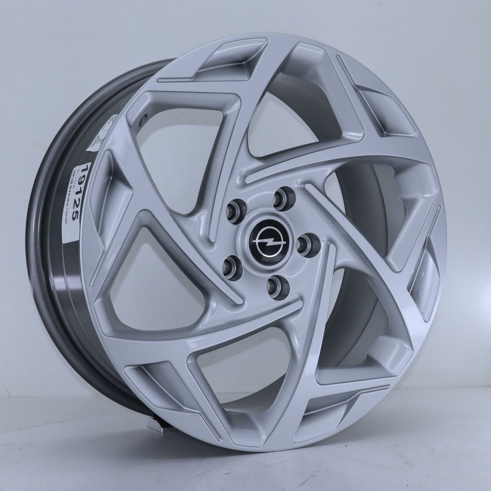 17 İnç 4X100 Fiat Honda Opel Renault Atom Silver Jant Takım