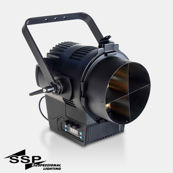 SS806CW5/C5W RASPA ZOOM Led Fresnel Spot