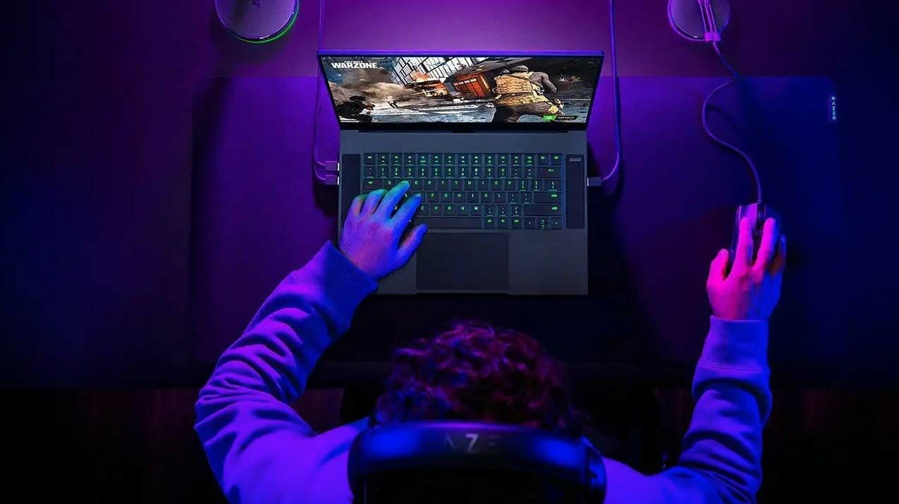 Oyuncu Bilgisayarı Laptop