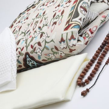 Hediyelik Seccade Eşarp Tesbih Takke Seti Krem