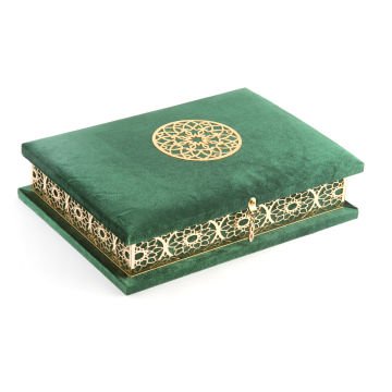 23x31 Cm Pleksili Kadife Kaplı Kuran-ı Kerim Kutusu Yeşil