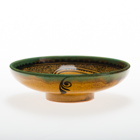 Selçuklu Salyangoz Zeminli Stilize Kuş Desenli Tabak (19cm)