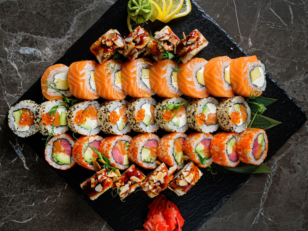 Sushi Sepeti ile Çin Mutfağının Tatlıları: Geleneksel Tarifler ve Modern Dokunuşlar