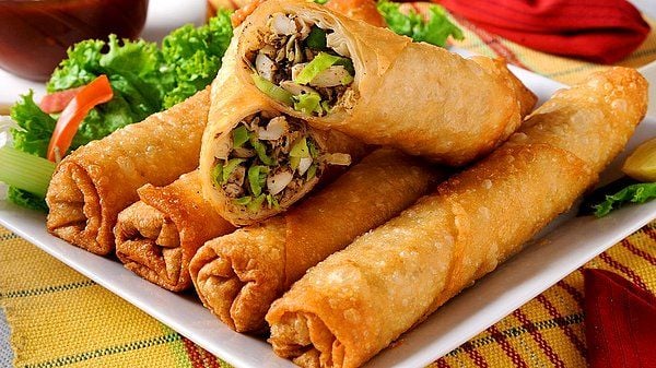 Sushi Sepeti ile Çin Mutfağının Lezzetli Klasikleri: Çıtır Çin Böreği (Spring Roll)