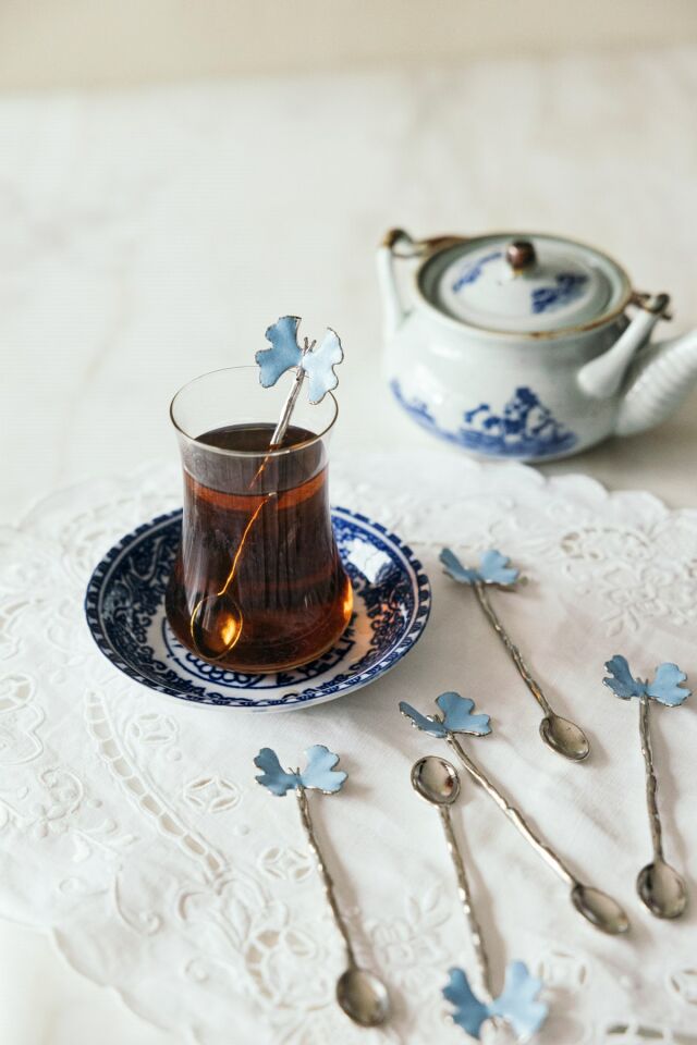 6'lı Şıklık İkonu Gümüş & Mavi Kelebek Desenli Dekoratif Çay Kaşığı Seti