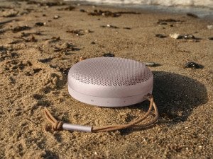 Bang & Olufsen Beosound A1 2. Nesil Su Geçirmez Taşınabilir Bluetooth Hoparlör