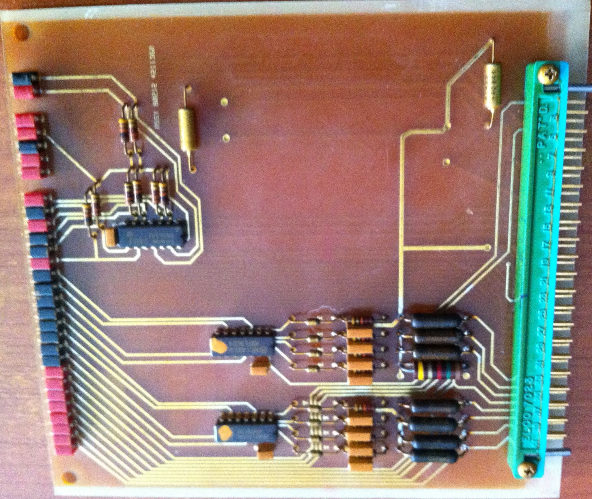 CIRCUIT CARD ASSEMBLY