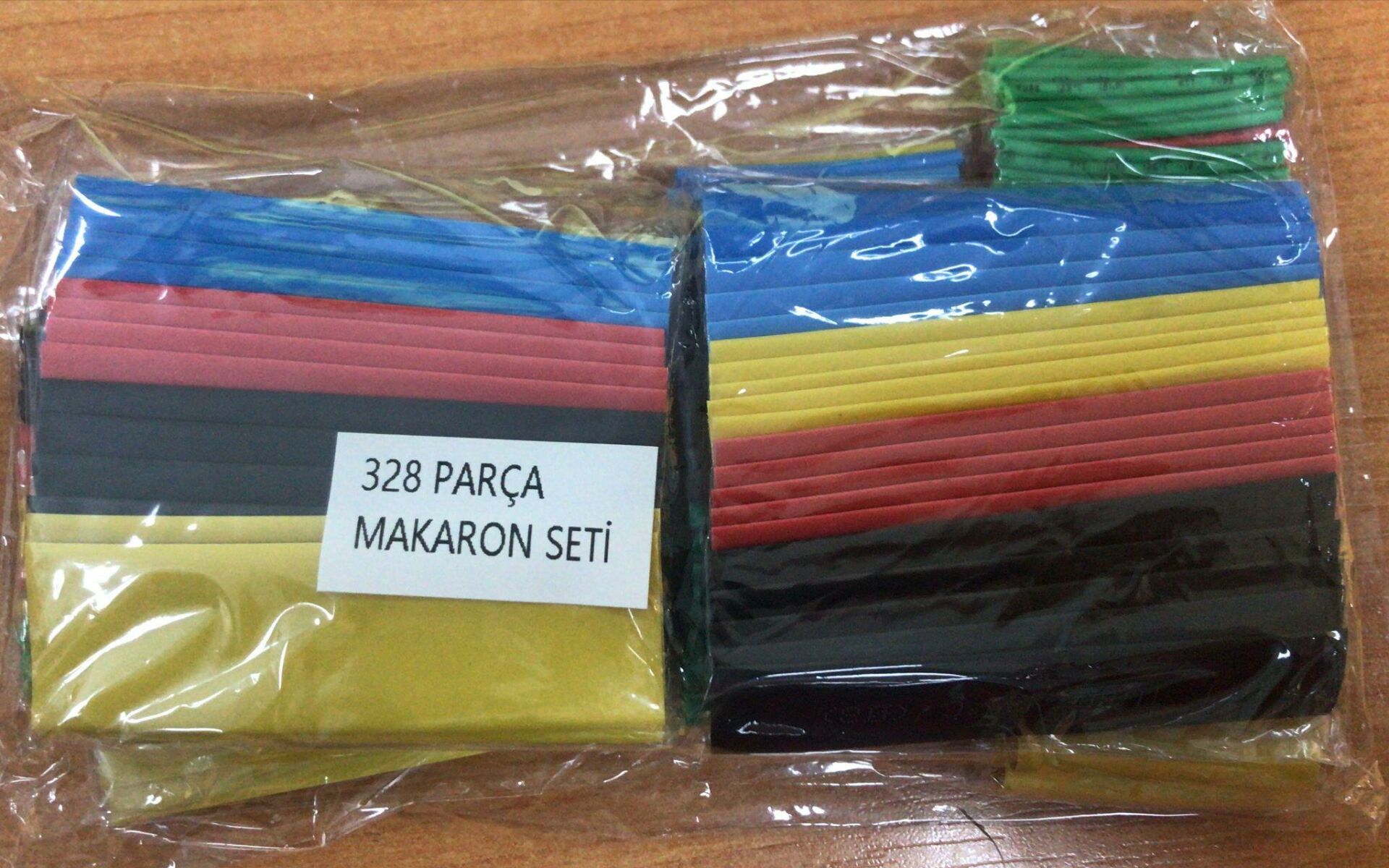 MAKARON 328 PARÇA RENKLİ SET