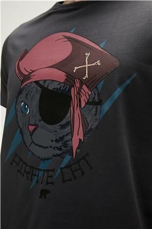 PIRATE T-SHIRT