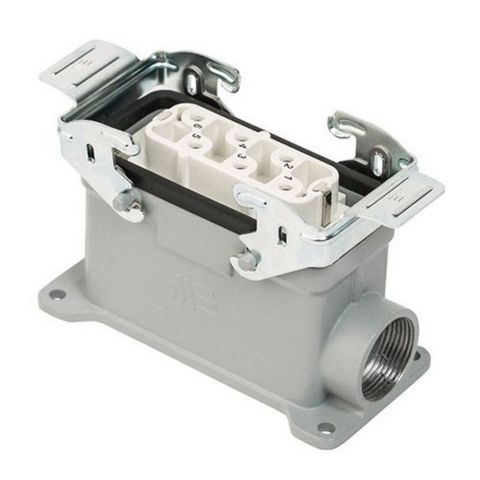 METE ENERJİ 6X35A. ÇOKLU DUVAR PRİZİ METAL MANDALLI 403106S