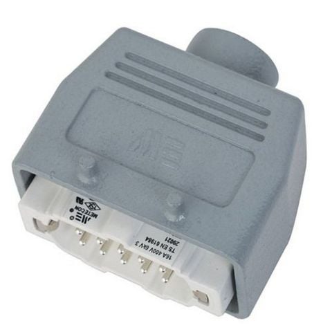 METE ENERJİ 10X16A. ÇOKLU UZATMA FİŞİ ÜST GİRİŞLİ 403113