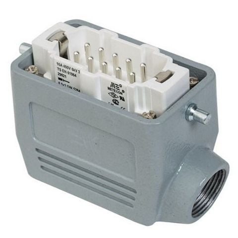 METE ENERJİ 10X16A. ÇOKLU UZATMA FİŞİ YAN PER. YAN GİRİŞLİ 403501