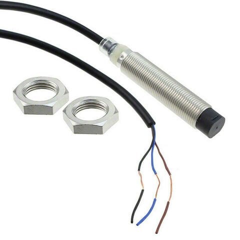 OMRON 2M NPN. SENSÖR-OMRON