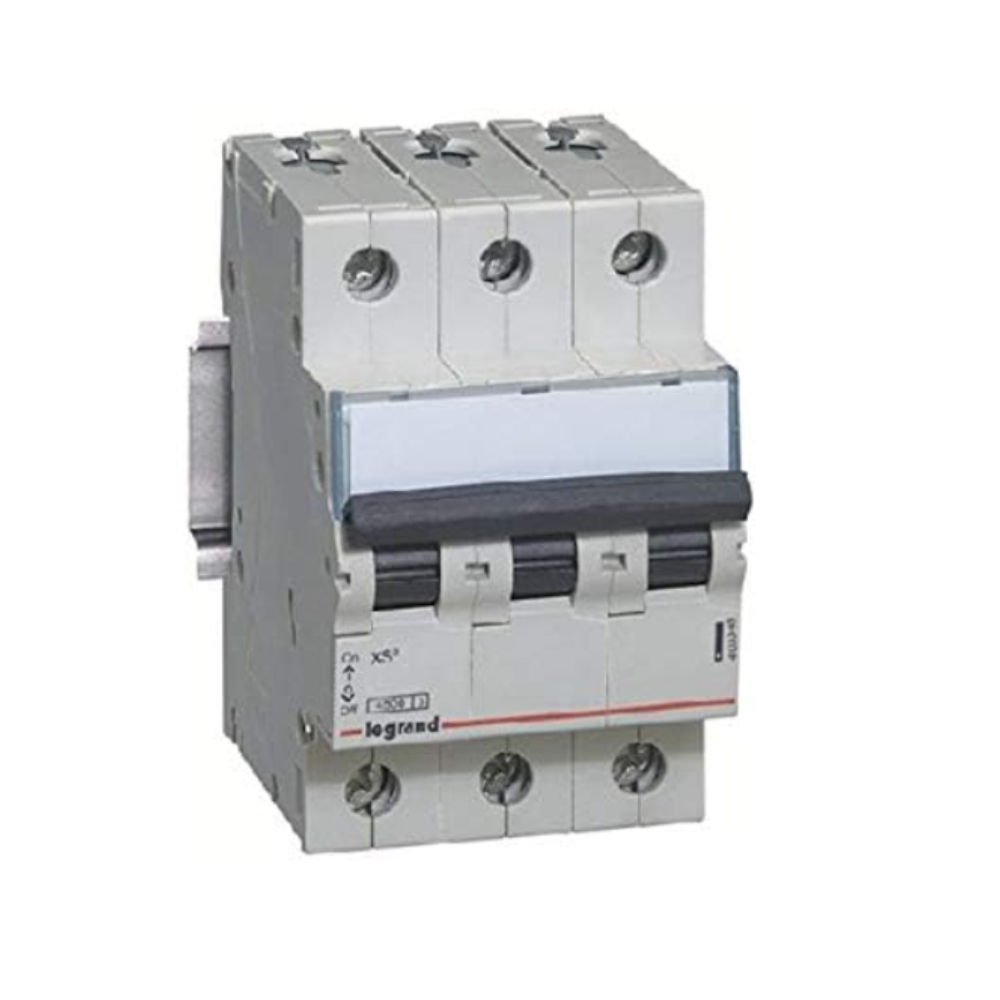 LEGRAND XS³ SERİSİ OTOMATİK SİGORTA 4.5KA 16A 3KUTUP-LEGRAND 403342