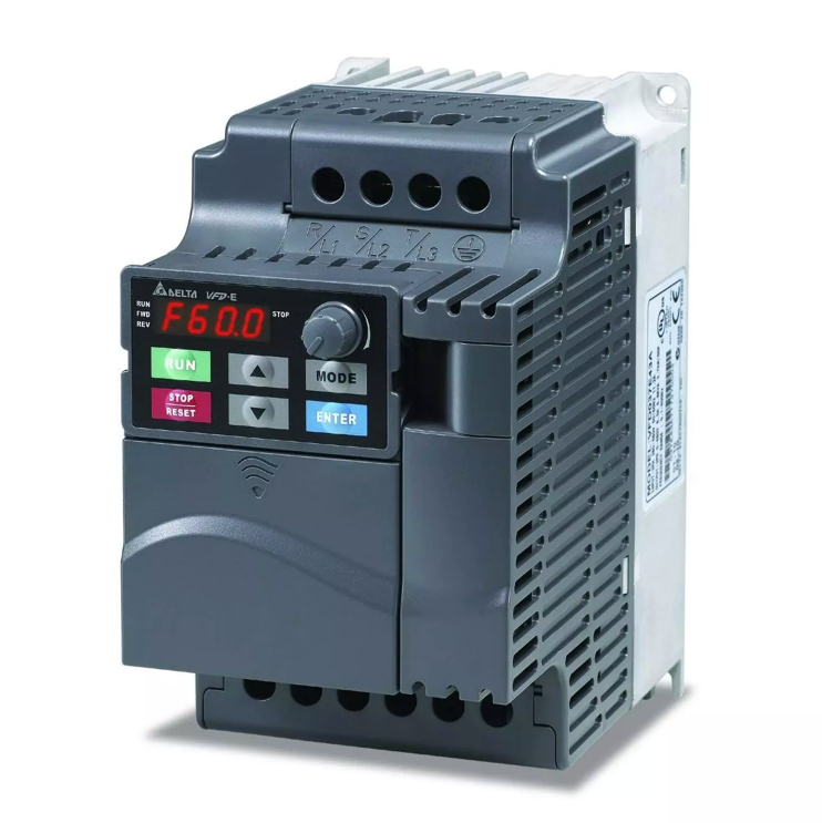 VFD007E43T 0,75 KW Üç Faz 380VAC Beslemeli Sürücü DELTA