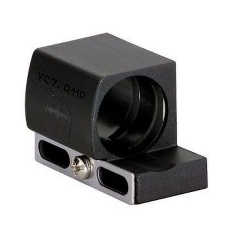 TELEMECANIQUE TELEMECANİQUE SENSORS XSZB118 ENDÜKTİF YAKLAŞIM SENSÖRÜ İÇİN 18MM PLASTİK SABİTLEME KELEPÇESİ