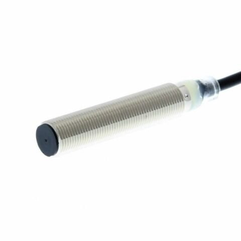 OMRON E2B-M12LS04-WP-B1 SENSÖR