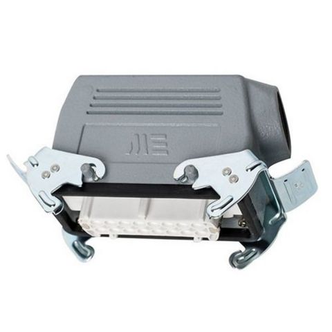 METE ENERJİ 16X16A. ÇOKLU UZATMA PRİZİ METAL MANDALLI CONTALI 403035S