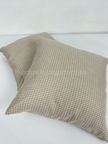 ENZAHOME HOSSELF CUSHION COVER