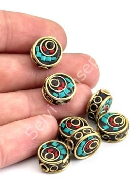 Pirinç İşlemeli Nepal Boncuk Yassı Turkuaz-Mercan Taş Kakmalı 12x13 mm