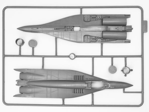 1/72 MIG-29 (9-13) SOVIET FRONTLINE FIGHTER