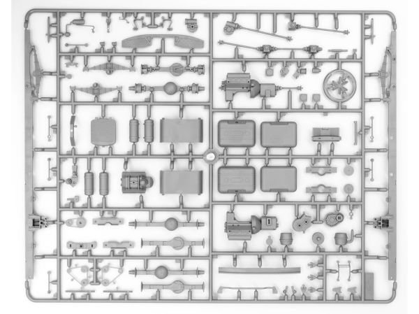 1/35 Chernobyl#2. Fire Fighters AC-40-137A firetruck & 4 figures & diorama base with background