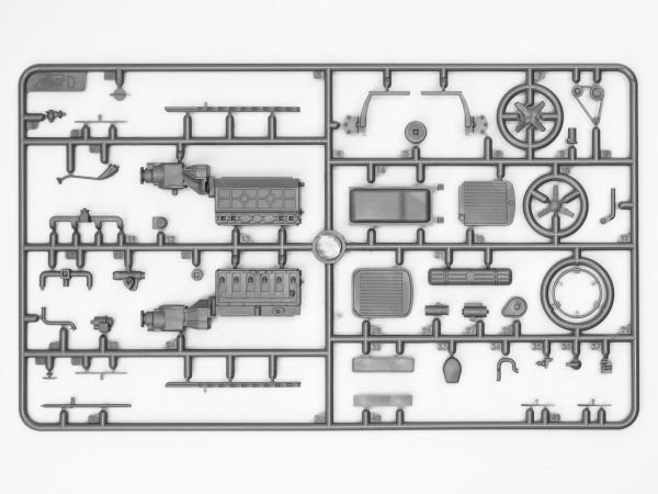 1/24 Admiral Saloon WWII German Passenger Car