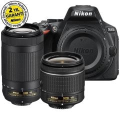 Nikon D5600 18-55 MM VR + 70-300 MM VR DSLR Fotoğraf Makinesi (Nikon Türkiye Garantili)