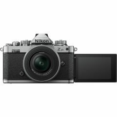 Nikon Z FC + Z DX 16-50mm VR Aynasız Fotoğraf Makinesi (Nikon Karacasulu Garantili)