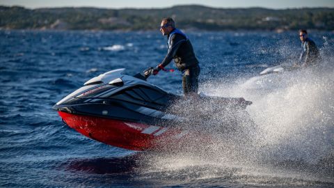 YAMAHA GP1800R HO JETSKI